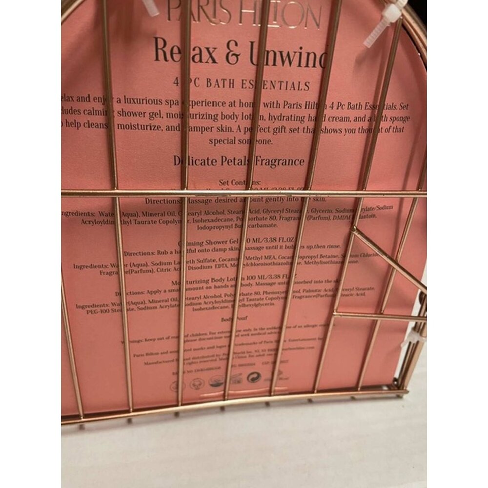 Paris Hilton 4 Piece Relax & Unwind Bath Essential Kit Delicate Petals - Picture 5 of 6